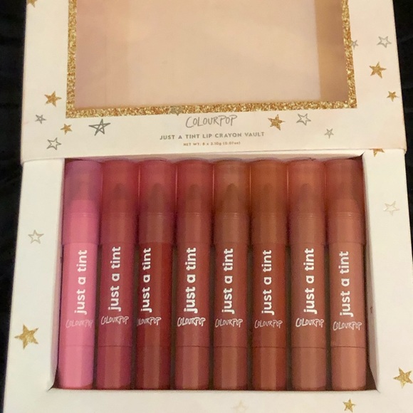 Colourpop Lucky streak NIB
Just a tint lip crayon, vault collection - Picture 4 of 4